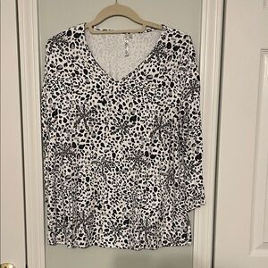 LuLaRoe Black and White Animal Print Long Sleeve Top